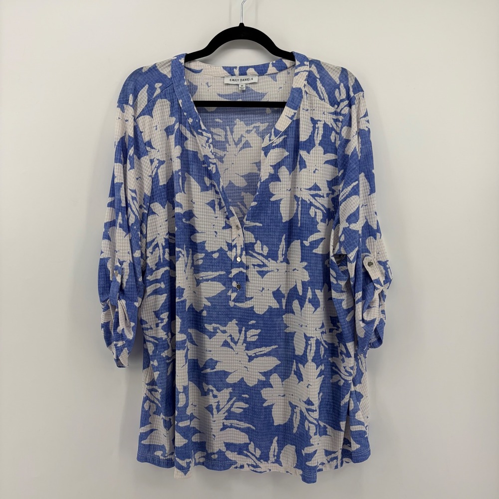 Emily Daniels Womens 3X Blue White Floral Print V Neck Roll Tab Sleeve Tunic Top